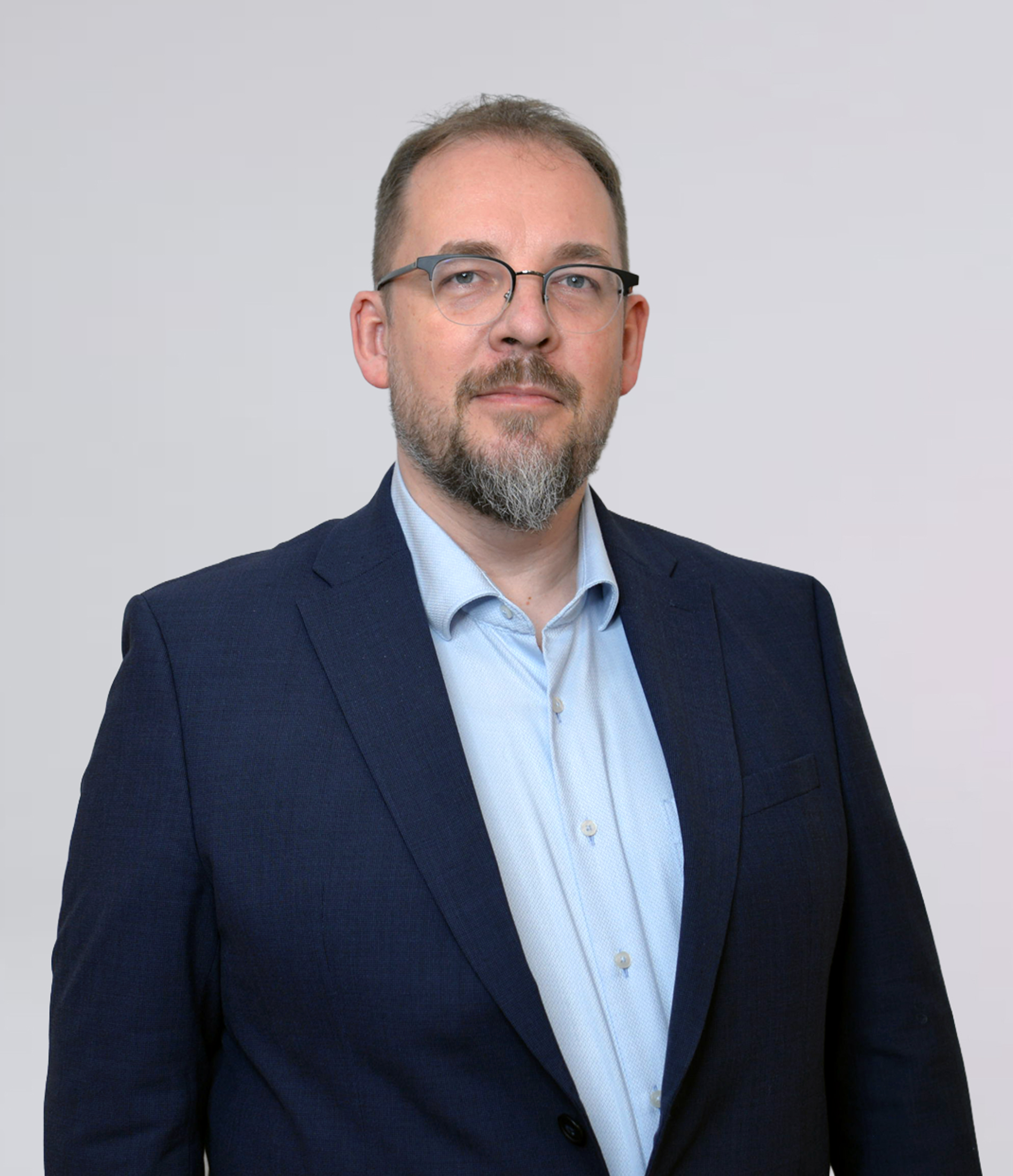 Dr n. med. Paweł Własienko